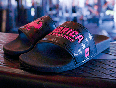 Chinelo Slide Premium 3