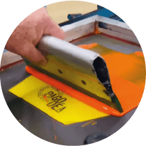 Aplicação de serigrafia profissional
